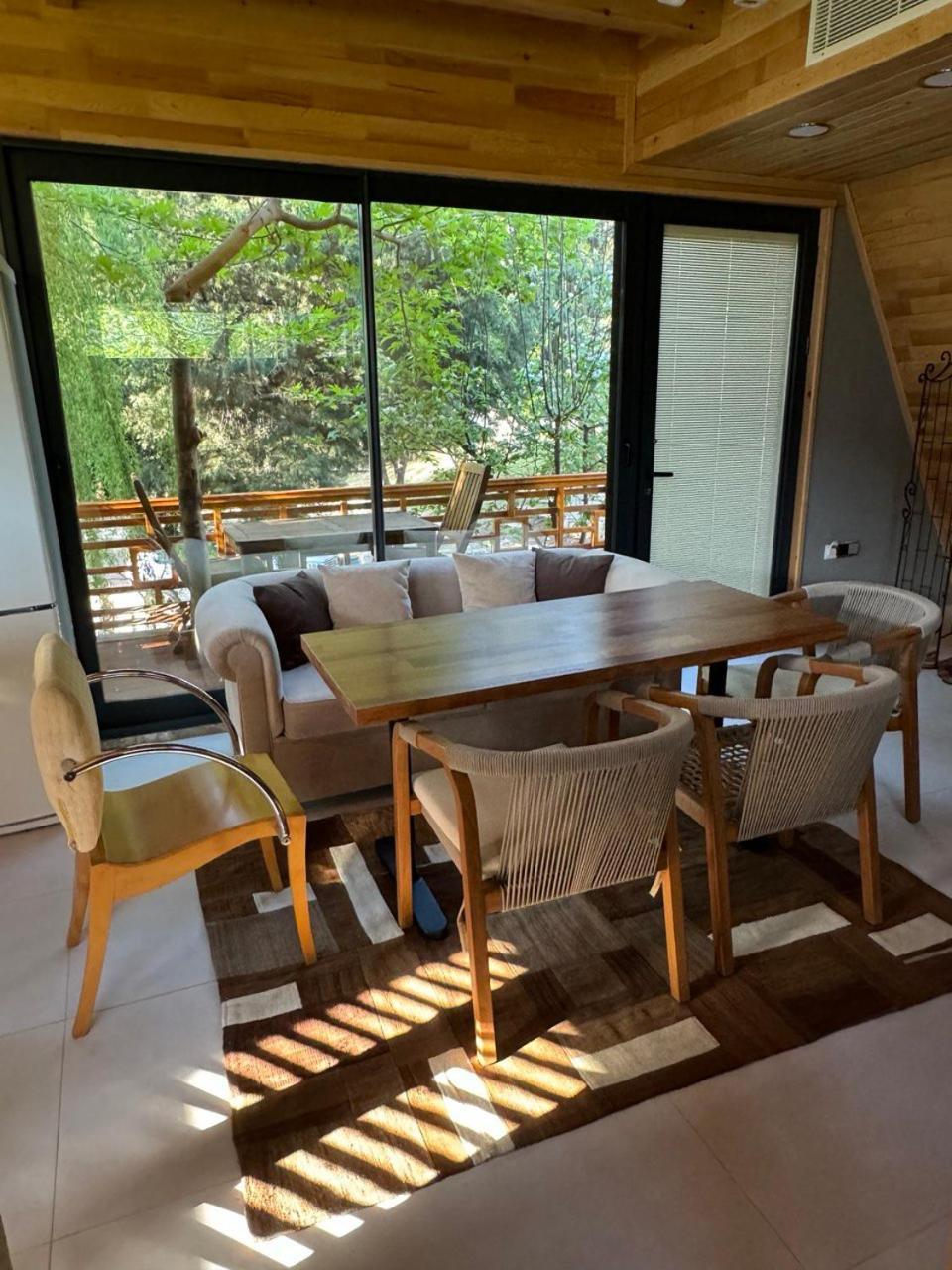 קמר Trinitys Forest Bungalows מראה חיצוני תמונה